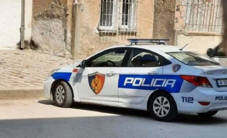 Nuk iu bind policisë, hetohet 22-vjeçari në Vlorë (detaje)