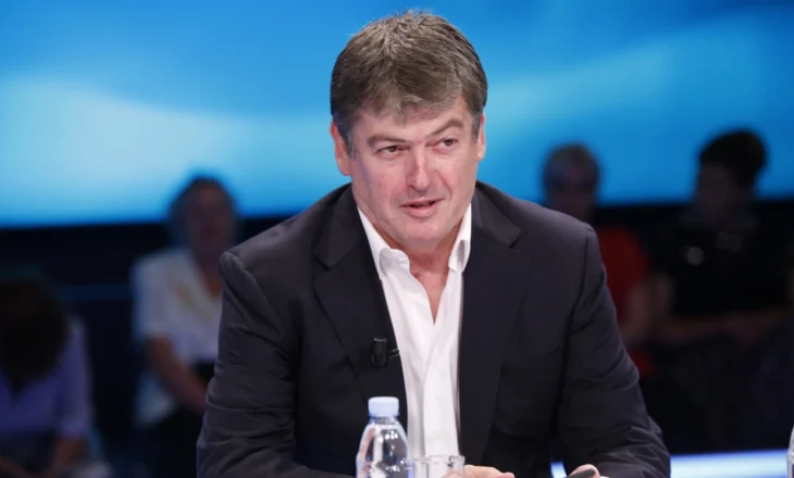 “Opozitë spektatore”, Bamir Topi mbi situatën politike në vend: Qark i shkurtër, Rama ka kapur gjithçka