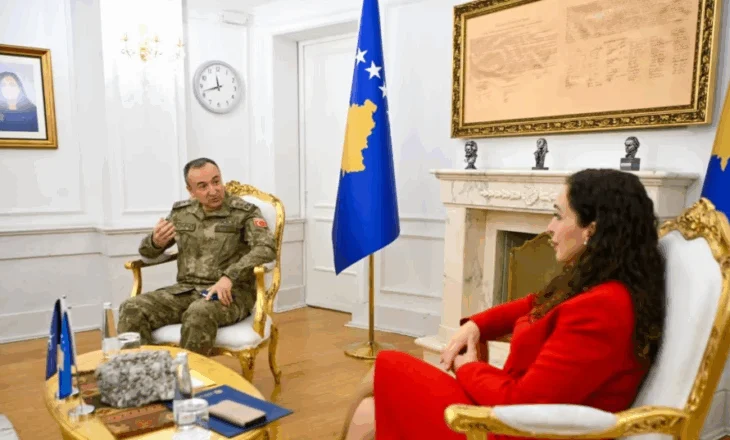 Osmani takon komandantin e KFOR! Presidentja e Kosovës shpreh shqetësimin për provokimet e Serbisë