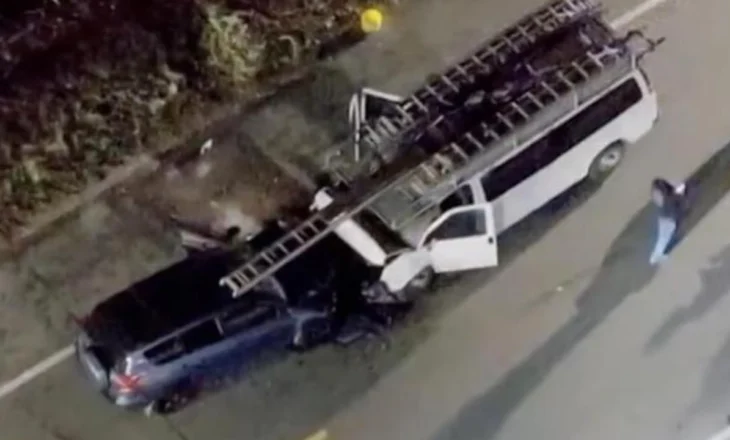 Parakalimi që shkaktoi tragjedi/ Dy autobusë përplasen ‘kokë më kokë’, 46 të vdekur dhe disa të plagosur