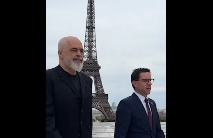 Paris/ I ftuar nga Macron, Rama ndan pamjet nga ‘Forumi i Paqes’ (VIDEO)