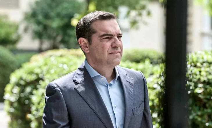 Pas 16 vitesh në Parlament, ish-kryeministri grek jep dorëheqjen si deputet i “Syriza-s”/ Çfarë paralajmëron?