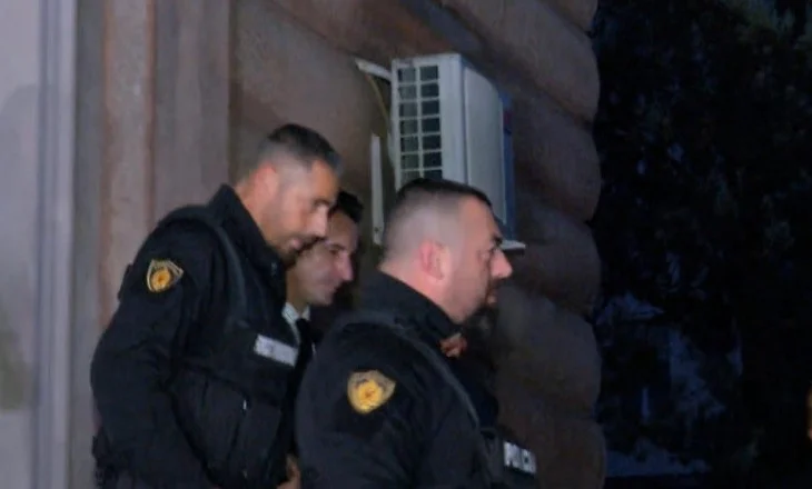 Pas 7 orëve maratonë në GJK, Erion Veliaj niset drejt paraburgimit në Durrës