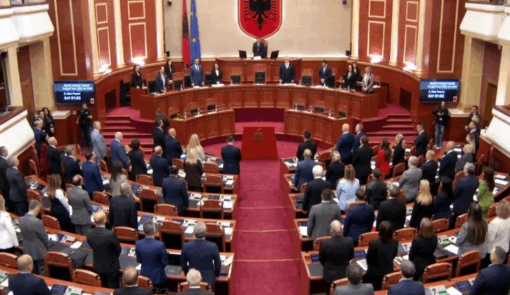 PD kërkon mocion me debat në Kuvend për “krizën në shërbimin onkologjik të QSUT-së”