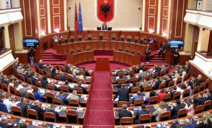 PD kërkon shkarkimin e Peleshit: Ka shkelur Kushtetutën dhe Rregulloren gjatë seancave të shtatorit