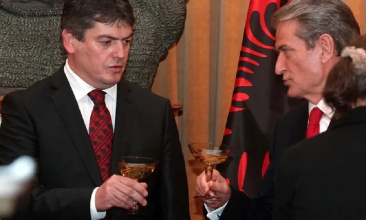 “PD si zis sovjetik”! Bamir Topit: Duhet të ndërrohet shoferi, kanë monopolizuar pistën