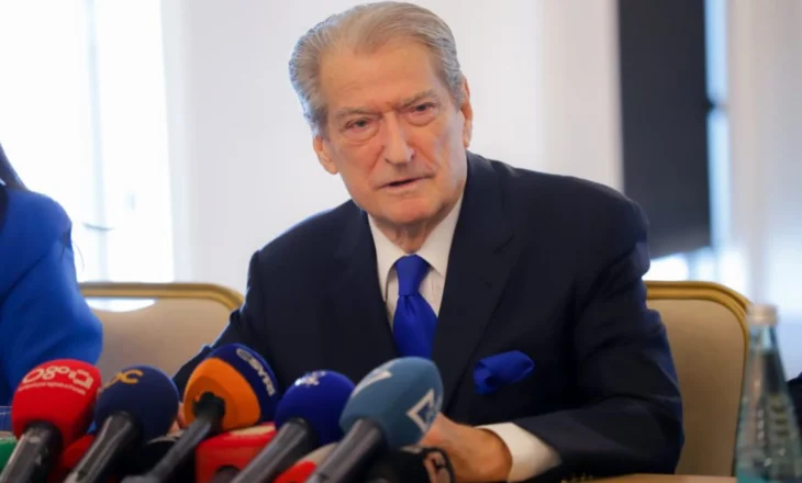 PD trajnim për ligjvënësit e rinj, Berisha kërkon staf për deputetët dhe i këshillon: Mos shkëpusni lidhjet me popullin