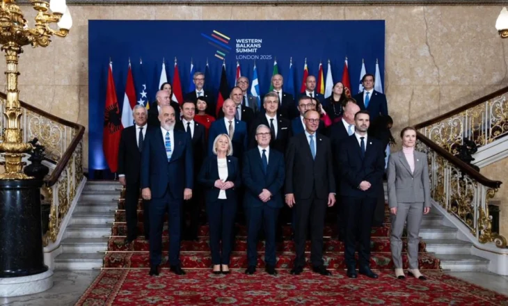 Përballja e parë pas “konfliktit” online/ Rama krah Starmer e Merz në foton familjare, po Kurti?