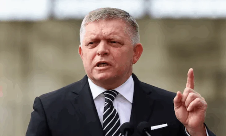 Përkeqësohet gjendja shëndetësore e kryeministri sllovak, Rober Fico ‘braktis’ Samitin e BE-së