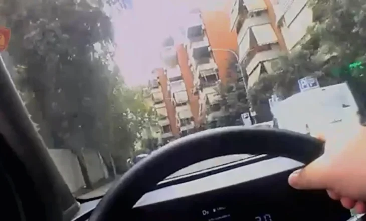Përplasi 9 makina dhe rrezikoi jetën e qytetarëve në Tiranë, kush është 31 vjeçari me precedentë të forta kriminale