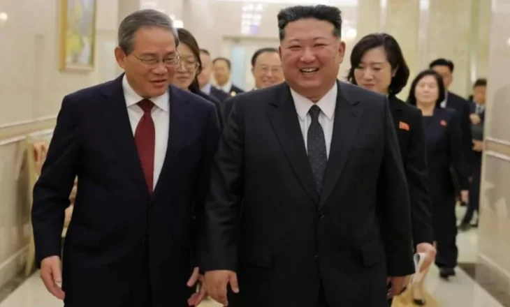 Përvjetori i 80-të i partisë në pushtet, Kim Jong Un përgëzon prestigjin ndërkombëtar të Koresë së Veriut