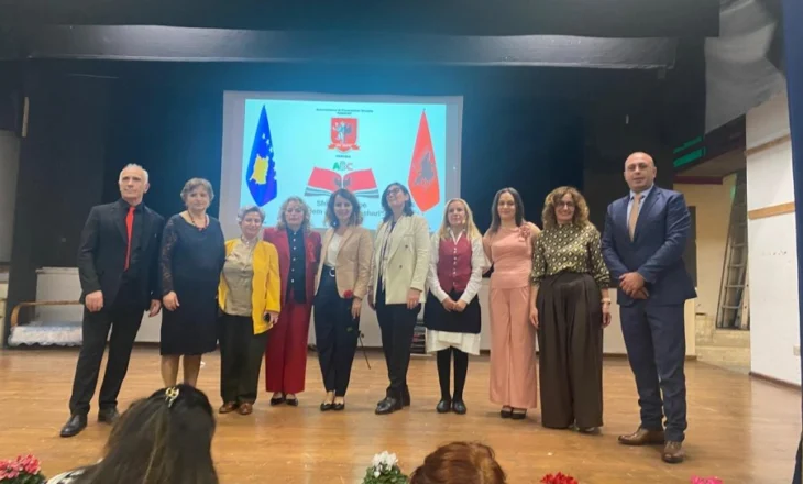 Përvjetori i shkollës ‘Adem Hamëz Jashari’ në Perugia/ Kreu PD Itali, organizon ceremoni me komunitetin shqiptar