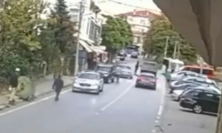 Plas sherri me thika e shkopa bejsbolli në Bilisht, plagosen 2 persona (EMRAT)