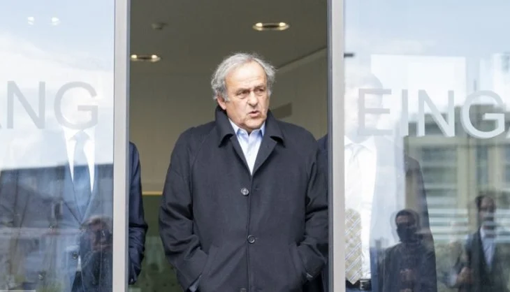Platini thyen heshtjen: “Tani fillon kundërsulmi im!”