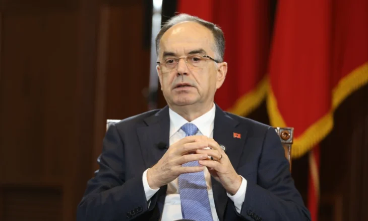 Presidenti Begaj reagon për vrasjen në gjykatë: Akt makabër ndaj sistemit