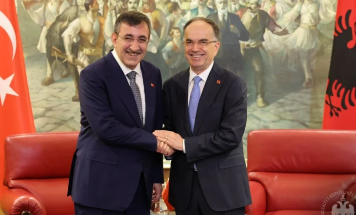 Presidenti Begaj takim me zëvendëspresidentin e Turqisë, bisedime për sigurinë dhe bashkëpunimet ekonomike
