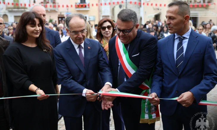 Presidenti Begaj viziton komunat arbëreshe të Molises! Inaugurohet statuja e Skënderbeut në Itali