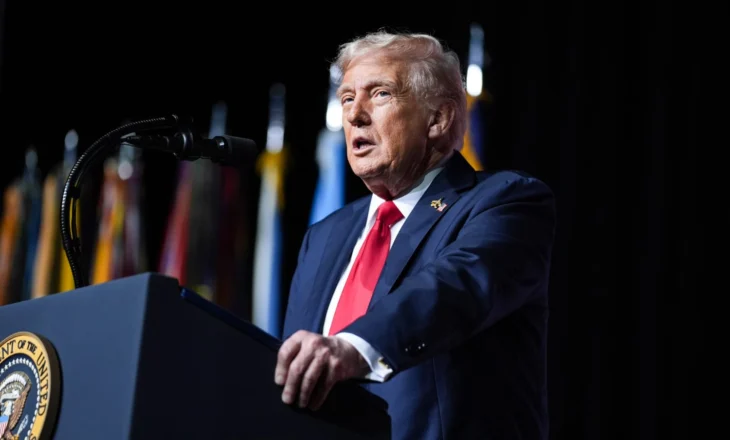 Presidenti Donald Trump: “Qytetet amerikane do të kthehen në kampe stërvitjeje për ushtrinë”