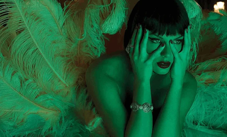 Pritja merr fund, Taylor Swift publikon albumin e ri