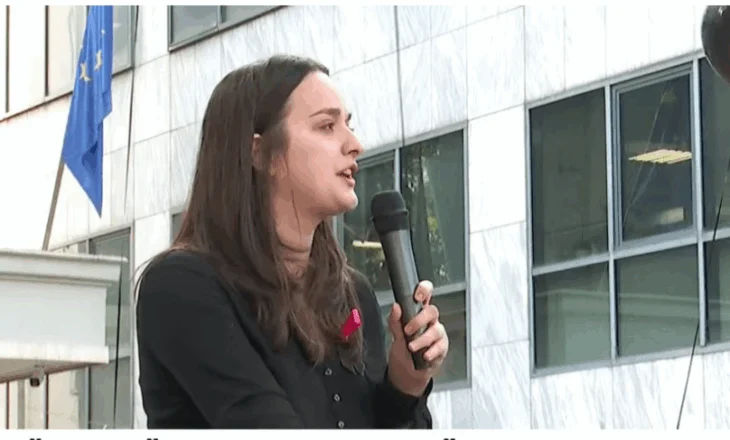 ‘Protesta te Onkologjiku’, Aktivistja: Nuk keni shpërdoruar vetëm detyrën. Ju jeni bashkëpunëtorë në vrasjen e pacientëve