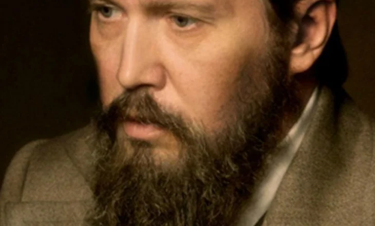 “Putha kryqin dhe pashë në sy vdekjen!”/ Letra nga burgu e shkrimtarit të madh