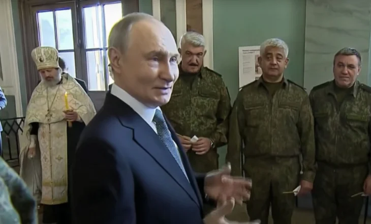 Putin feston ditëlindjen e tij të 73-të dhe viziton varret e carëve në Shën Petersburg