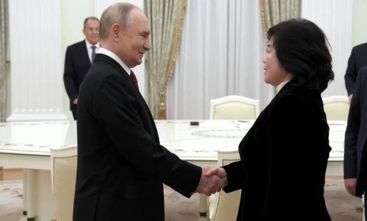 Putin mirëpret në Kremlin kryediplomaten e Koresë së Veriut