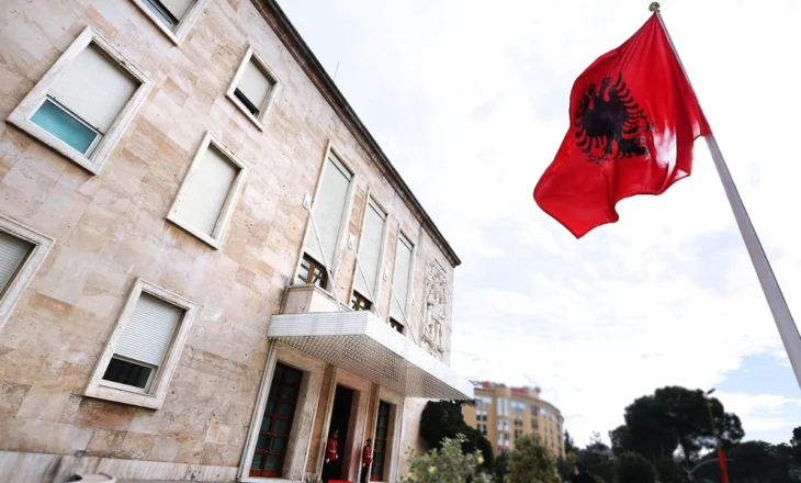 Qeveria ndryshon ligjin, Altin Dumanit i garantohet mbrojtje fizike deri në 3 vjet pas largimit si kreu i SPAK