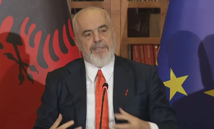 Rama: Uji dhe dritat lidhen vetëm pasi merret certifikata, askush nuk futet më në pallate pa hipotekë