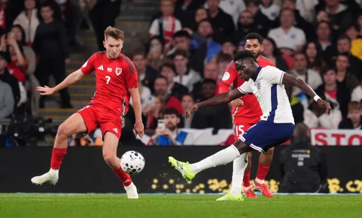Saka para ndeshjes në Letoni: Dua që edhe në kombëtare të tregoj vlerat që shpreh tek Arsenal