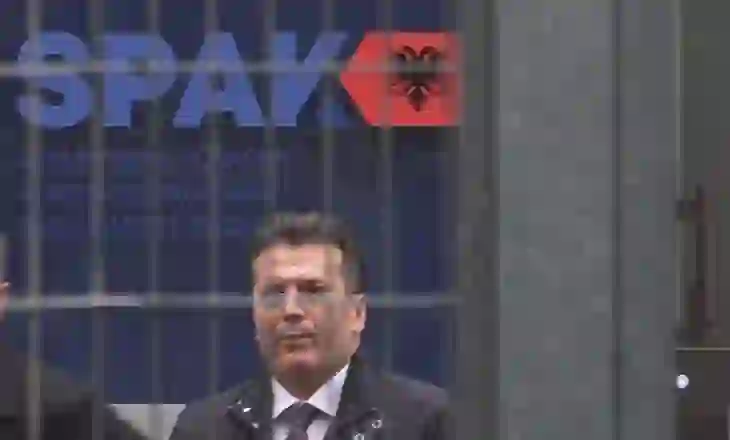 Seanca ndaj ish-ministrit të Mbrojtjes Fatmir Mediu shtyhet më 11 nëntor