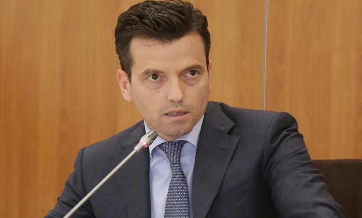 “Shanset e fitores 50 me 50”/ Shehaj për kandidatin e opozitës për kryebashkiak: Manastirliu, profil jo i pëlqyer