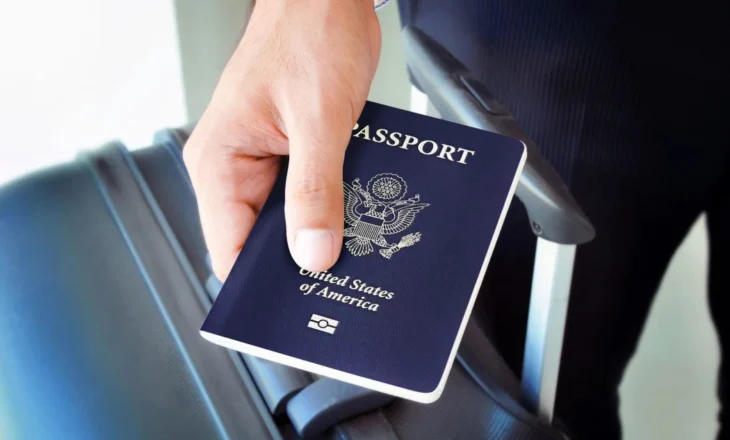 SHBA del për herë të parë nga lista e 10 pasaportave më të fuqishme në botë