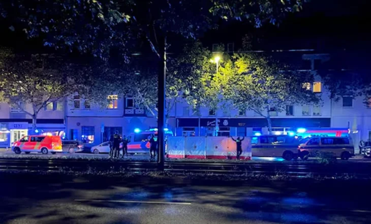 Sherr mes të rinjsh në Hanover, disa të plagosur me armë zjarri