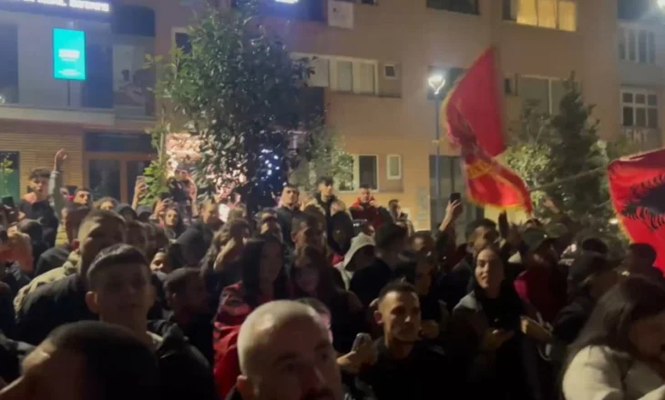 Shkrep armën gjatë festimeve pas golit të Rei Manajt ndaj Serbisë, arrestohet tifozi i Kombëtares në..