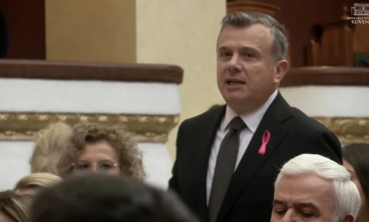 “Shqipëria gjynah që u ka ju”, Balla i përgjigjet opozitës për vrasjen e Kalasë: Mos bëni korbin