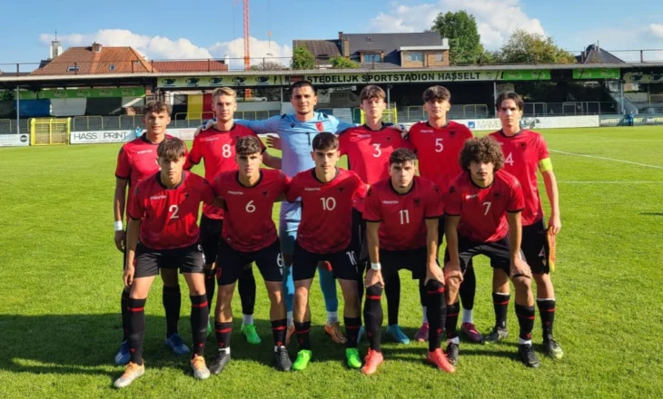 Shqipëria U-19 nis sot grumbullimin për dy miqësoret ndaj Irlandës, trajneri Ahmataj fton 21 futbollistë