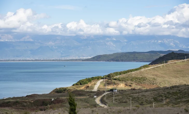 ‘Shteti i Rrumit’/ Prona në këmbim të vrasjeve, skema e grabitjes së tokave në Durrës dhe Tiranë