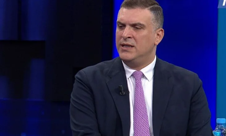Silva Caka e LSI u emërua zv.ministre e Brendshme/Ironizon Tedi Blushi: Tenxherja gjen kapakun! E dini ku ndodhet…