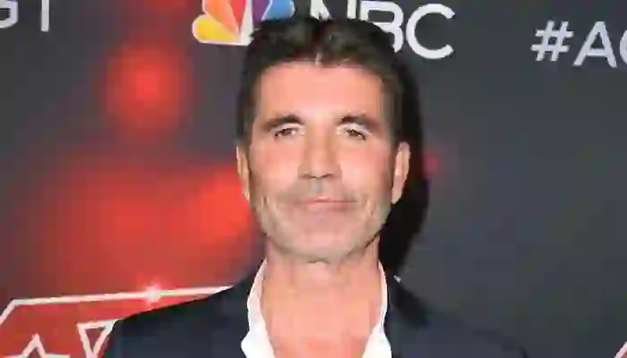 Simon Cowell bën një ndryshim të madh në karrierën e tij