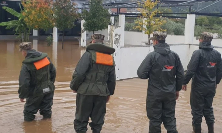 Situata me reshjet në vend, Ministria e Mbrojtjes: Qarku i Shkodrës më i prekuri, ulet intensiteti i ujit në..