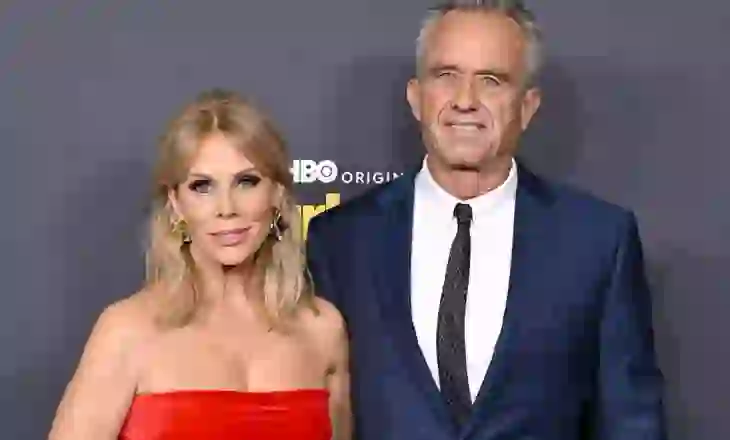 Skandali i Robert F. Kennedy Jr. dhe Olivia Nuzzi, flet për herë të parë bashkëshortja e tij!