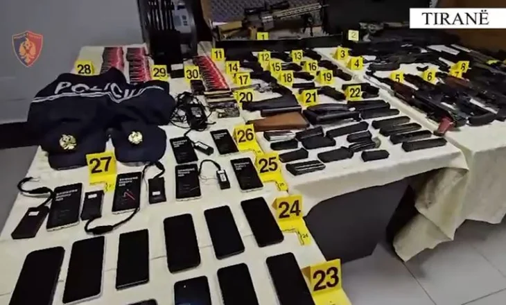 Snajpera, silenciator e pajisje për shpërthime në distancë, kush është 34-vjeçari që zotëronte bazën e armëve në Tiranë