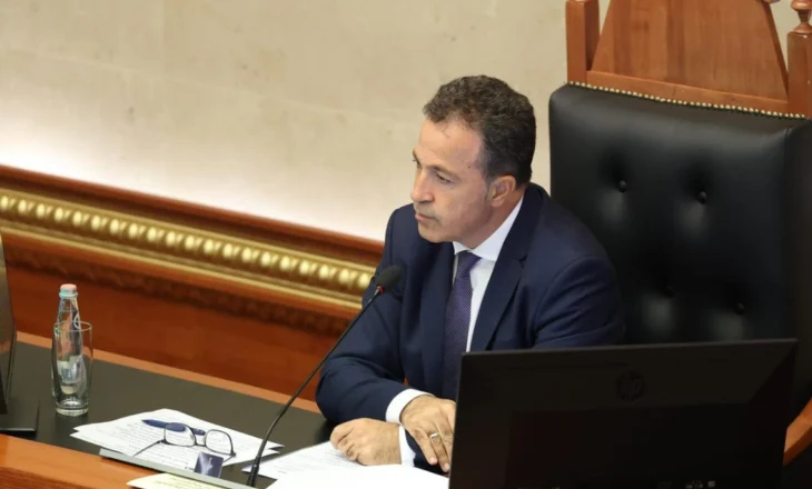 Sot seanca për shkarkimin e tij, Peleshi e zbulon: Problemi nuk jam unë, arsyeja e vërtetë pas kërkesës së PD…