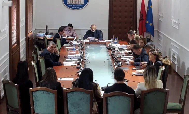 “SPAK të rishikojë arrestimet”/ PS votoi e vetme rezolutën për punën e Prokurorisë. PD kundër