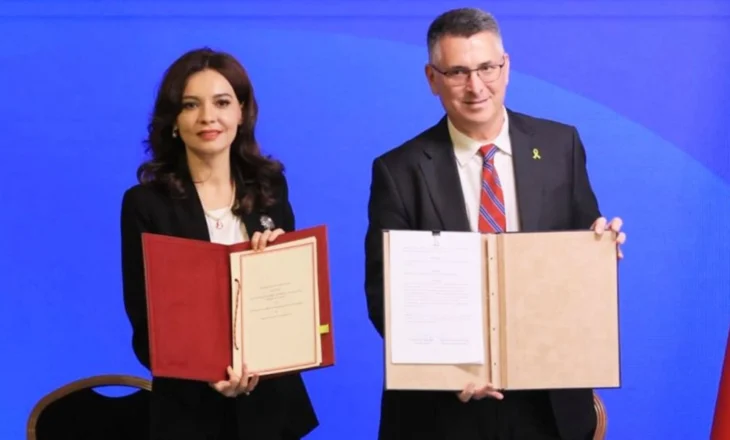 Spiropali pritet nga ministri i Jashtëm dhe kreu i Kuvendit të Izraelit, diskutimet për planin e paqes