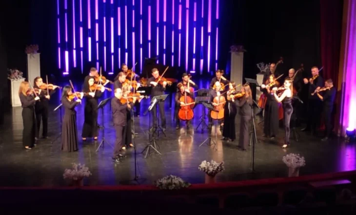 Takimi i orkestrave të harqeve, në Elbasan mbahet për të 10-in vit eventi me muzikën e dhomës