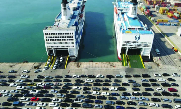 Tarifa e re për pasagjer, kompanitë e trageteve paralajmërojnë rritje çmimesh të biletave me 2 euro