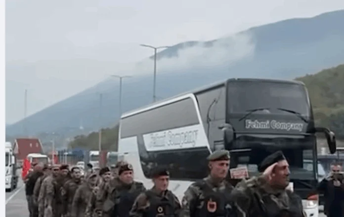 Taulant Balla: Një komb, një qëndrim! (video-hymn)
