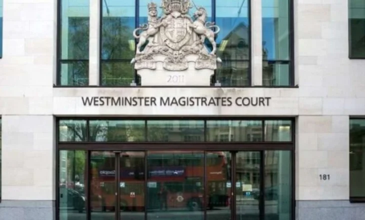 “‘Të gjithë me prindër të sëmurë’ – Gjykatësi britanik ironizon shqiptarët që përdorin të njëjtin skenar”